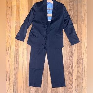 Boys Size 10 Tommy Hilfiger 2-Piece Suit Navy Blue Blazer + Pants